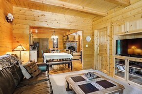 Cle Elum Mountain Cabin w/ Hot Tub & Trails!