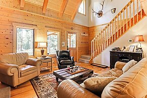 Cle Elum Mountain Cabin w/ Hot Tub & Trails!