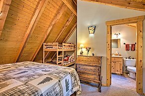 Cle Elum Mountain Cabin w/ Hot Tub & Trails!