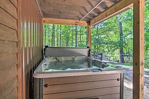 Idyllic Mtn Retreat w/ Hot Tub Near Shenandoah NP!