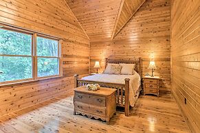 Idyllic Mtn Retreat w/ Hot Tub Near Shenandoah NP!