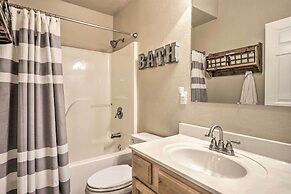 'hilda's Cabin' Mtn-view Retreat in Pine!