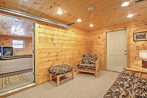 Rustic North Conway Cabin < 3 Mi to Cranmore Mtn!