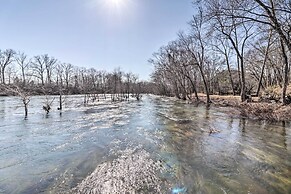 Little Red River Cabin: 1 Mi to Sugarloaf Mtn!