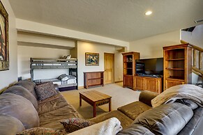 1 Mi to Granby Ranch: Mtn Home w/ Deck