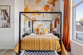 ~ 21 Mi to Scottsdale: Home w/ Infinity Pool!