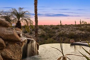 ~ 21 Mi to Scottsdale: Home w/ Infinity Pool!