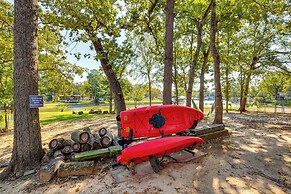 Lake View & Decks: Waterfront Cedar Creek Retreat!