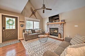 Lovely Roscommon Cabin < 3 Mi to Higgins Lake!