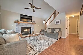 Lovely Roscommon Cabin < 3 Mi to Higgins Lake!