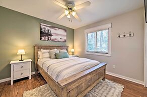 Lovely Roscommon Cabin < 3 Mi to Higgins Lake!