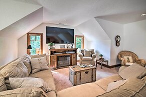 Luxe Coos Bay Escape w/ Patio + River Views!