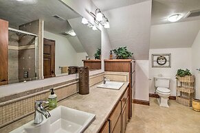 Luxe Coos Bay Escape w/ Patio + River Views!