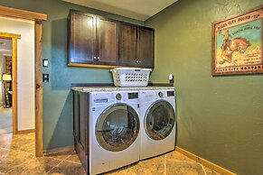 Stunning Mountain-view Ranch on 132 Acres!