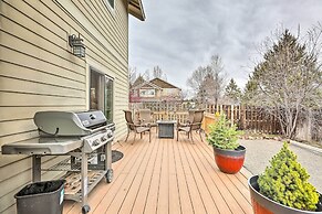 Family-friendly Bend Home w/ Hot Tub & Yard!