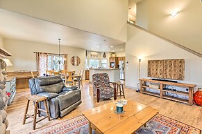 Family-friendly Bend Home w/ Hot Tub & Yard!
