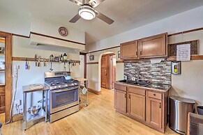 Chic Milwaukee Apartment in Hip Neighborhood!
