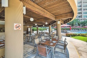 Beachfront Resort Condo w/ Wraparound Balcony!