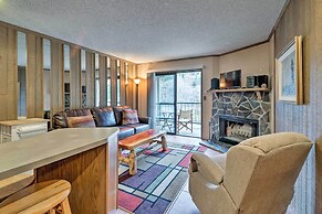 Cozy Ruidoso Condo-by Grindstone Lake+skiing!