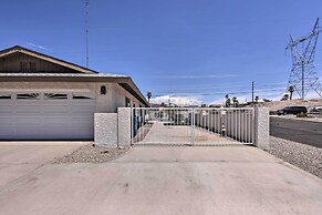 4 Mi to Lake Havasu: Luxe Home in Arizona!