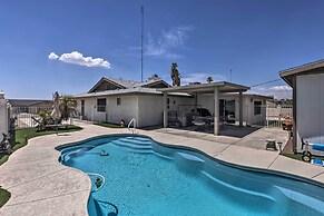 4 Mi to Lake Havasu: Luxe Home in Arizona!
