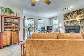 Condo w/ Hot Tub ~ 4 Miles to Ruidoso Winter Park!