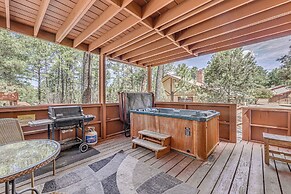 Condo w/ Hot Tub ~ 4 Miles to Ruidoso Winter Park!