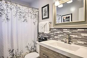 Phoenix Desert Getaway: Pool, Grill & EV Charging!