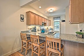 Bright Condo w/ Community Perks: Near Ski Quechee!