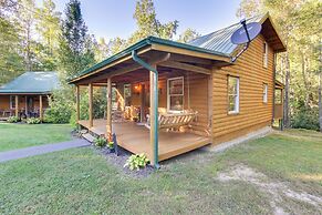 Backyard & Porch: Rural Cosby Log Cabin!