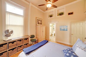 Walk to Water St & River: Quaint Saugatuck Apt