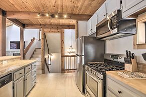 Chic Truckee Cabin Close to Golf Course & Hiking