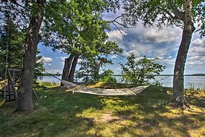 Pine River Lake Home w/ Boat & Kayak Rentals!