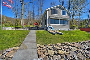 Lakeside Milford Home w/ Fire Pit & Paddleboat