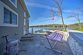 Lakeside Milford Home w/ Fire Pit & Paddleboat