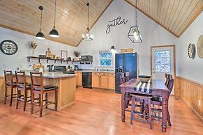 Idyllic Creekside Bryson City Gem w/ Hot Tub!