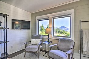 Scenic Studio w/ Loft & View of the Columbia River