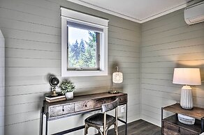 Scenic Studio w/ Loft & View of the Columbia River