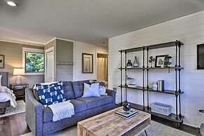 Scenic Studio w/ Loft & View of the Columbia River