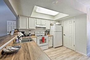 Pinetop Condo w/ Deck, Grill, 30 Mi to Sunrise Ski