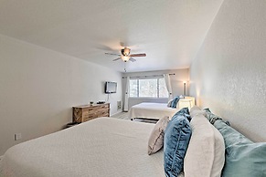 Pinetop Condo w/ Deck, Grill, 30 Mi to Sunrise Ski