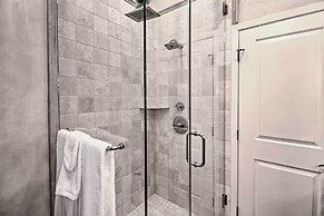 Lakefront Oasis w/ Private Dock in Hot Springs!