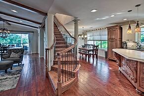 Lakefront Oasis w/ Private Dock in Hot Springs!