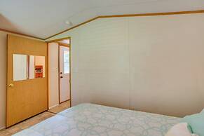 Lake Texoma Cabin Near Willow Springs Marina!