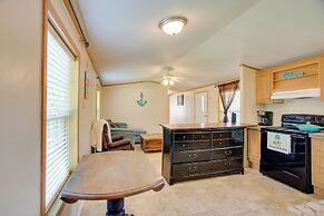 Lake Texoma Cabin Near Willow Springs Marina!