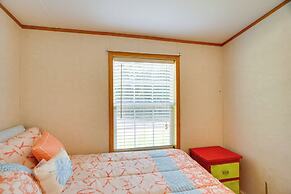 Lake Texoma Cabin Near Willow Springs Marina!