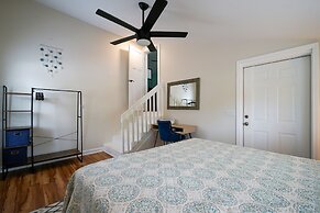 Oak Island Vacation Rental < 1 Mi to Beach!