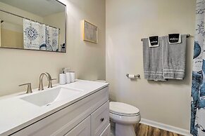 Oak Island Vacation Rental < 1 Mi to Beach!