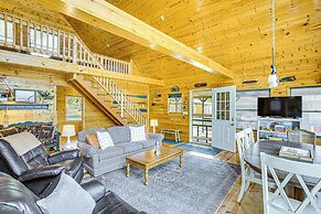 Peaceful Long Lake Cottage w/ Deck, Dock & Kayaks!