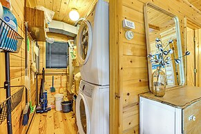 Peaceful Long Lake Cottage w/ Deck, Dock & Kayaks!